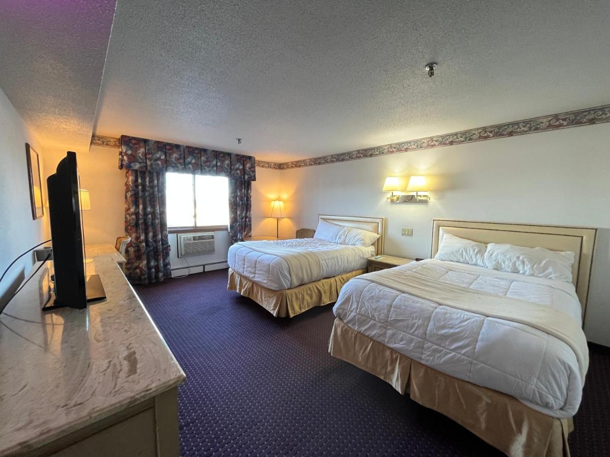 Presque Isle Hotel מראה חיצוני תמונה
